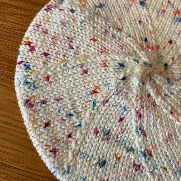 Misha & Puff NWT Simple Beret, 0-6m, Lolipop Confetti 100% Merino Wool
